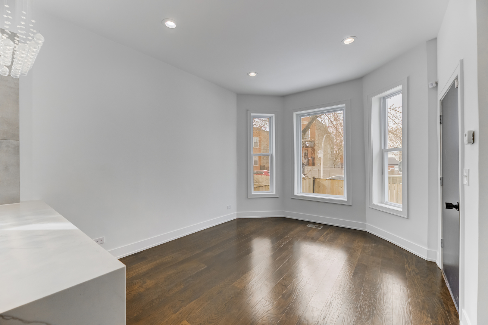 613 N Christiana Avenue