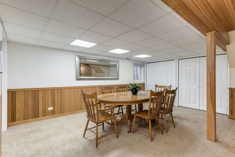 Tiny photo for 25707 N Eagle Drive, Mundelein, IL 60060 (MLS # 12577226)