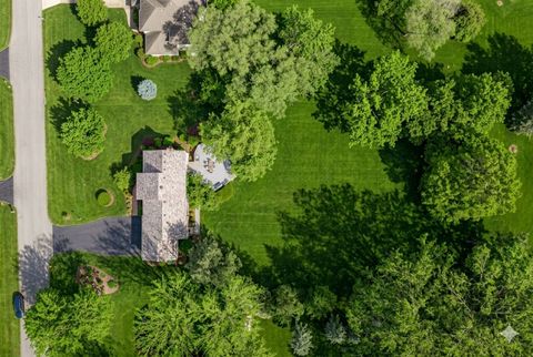 Tiny photo for 25707 N Eagle Drive, Mundelein, IL 60060 (MLS # 12577226)