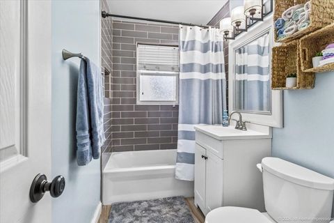 Tiny photo for 8836 W 93rd Place, Hickory Hills, IL 60457 (MLS # 12604882)