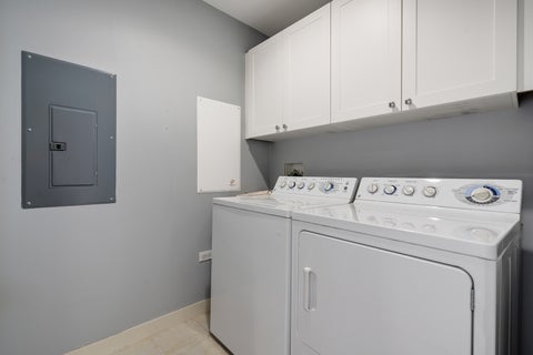 Tiny photo for 737 W Washington Boulevard #3608, Chicago, IL 60661 (MLS # 12761346)
