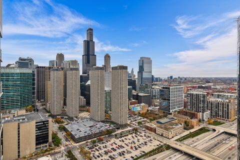 Tiny photo for 737 W Washington Boulevard #3608, Chicago, IL 60661 (MLS # 12761346)