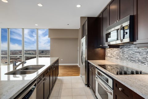 Tiny photo for 737 W Washington Boulevard #3608, Chicago, IL 60661 (MLS # 12761346)