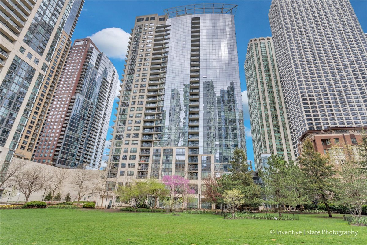 201 N Westshore Drive 1006