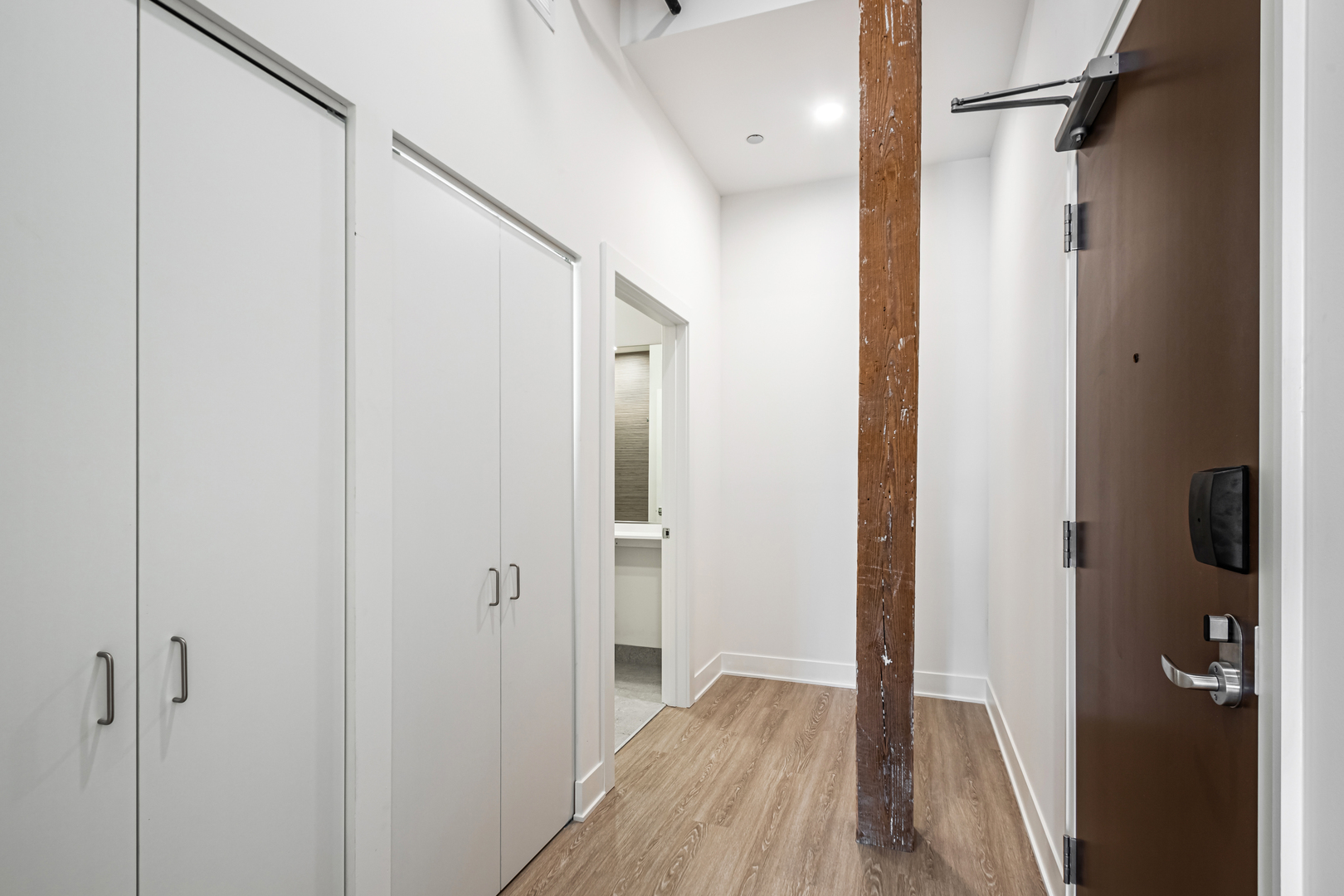 1040 W Huron Street 307