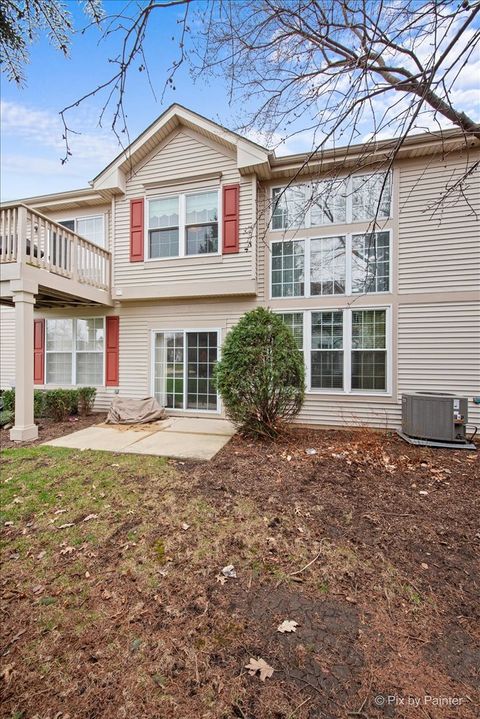 Tiny photo for 715 Riding Lane #715, St. Charles, IL 60174 (MLS # 12615704)