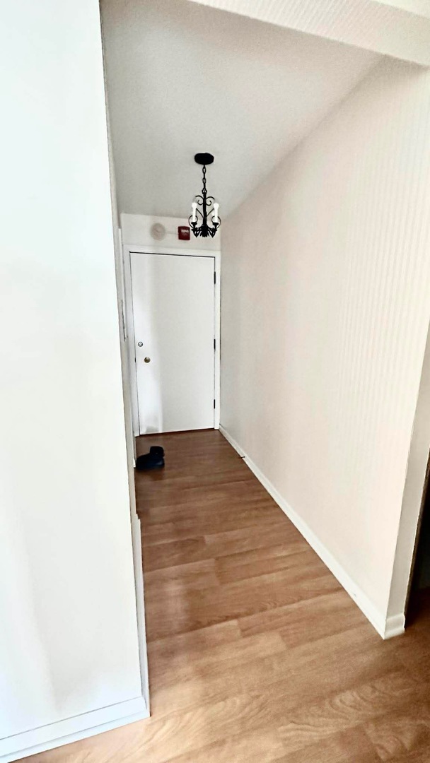 2500 Windsor Mall 2D