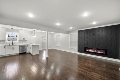 Tiny photo for 9143 S Wabash Avenue, Chicago, IL 60619 (MLS # 12495003)