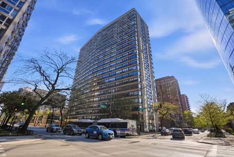 Photo of 2930 N Sheridan Road #306, Chicago, IL 60657 (MLS # 12713459)