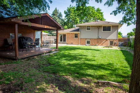 Tiny photo for 10435 Barnard Drive, Chicago Ridge, IL 60415 (MLS # 12663079)