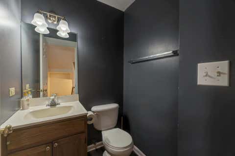 Tiny photo for 219 N Walnut Street #H, Bensenville, IL 60106 (MLS # 12740537)