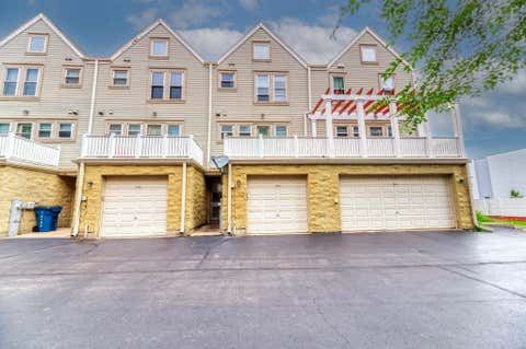 Tiny photo for 219 N Walnut Street #H, Bensenville, IL 60106 (MLS # 12740537)