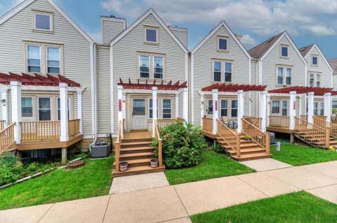 Tiny photo for 219 N Walnut Street #H, Bensenville, IL 60106 (MLS # 12740537)