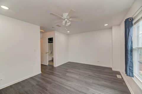 Tiny photo for 219 N Walnut Street #H, Bensenville, IL 60106 (MLS # 12740537)