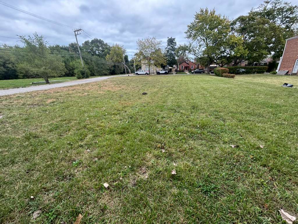 9738 S Drexel Avenue