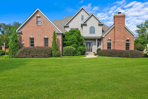 A home in Lakemoor