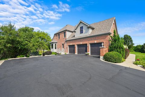 A home in Lakemoor