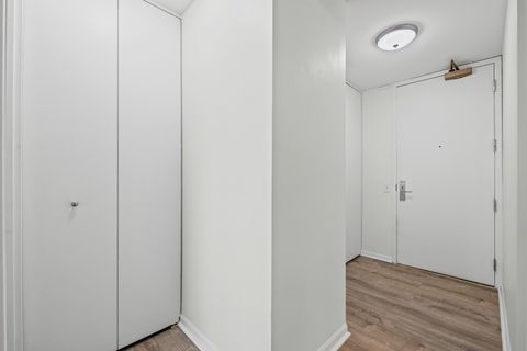 Tiny photo for 4343 N CLARENDON Avenue #2313, Chicago, IL 60613 (MLS # 12634938)