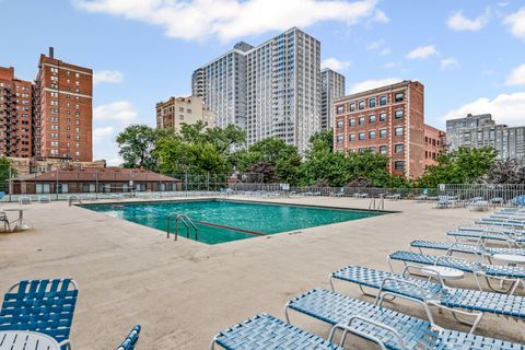 Tiny photo for 4343 N CLARENDON Avenue #2313, Chicago, IL 60613 (MLS # 12634938)