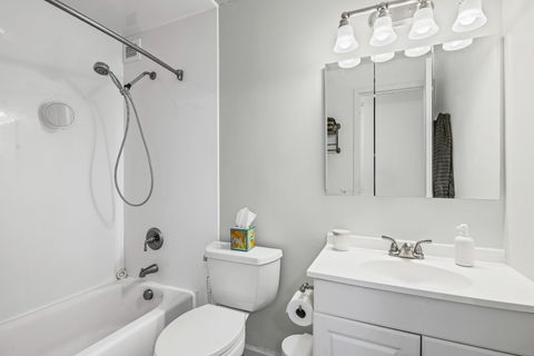 Tiny photo for 4343 N CLARENDON Avenue #2313, Chicago, IL 60613 (MLS # 12634938)