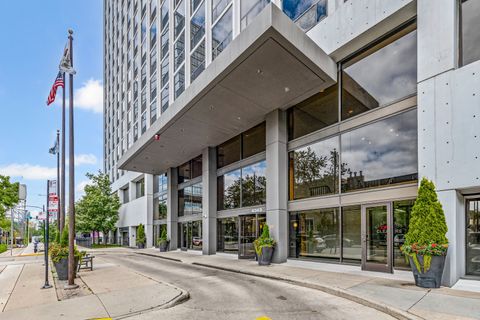 Tiny photo for 4343 N CLARENDON Avenue #2313, Chicago, IL 60613 (MLS # 12634938)
