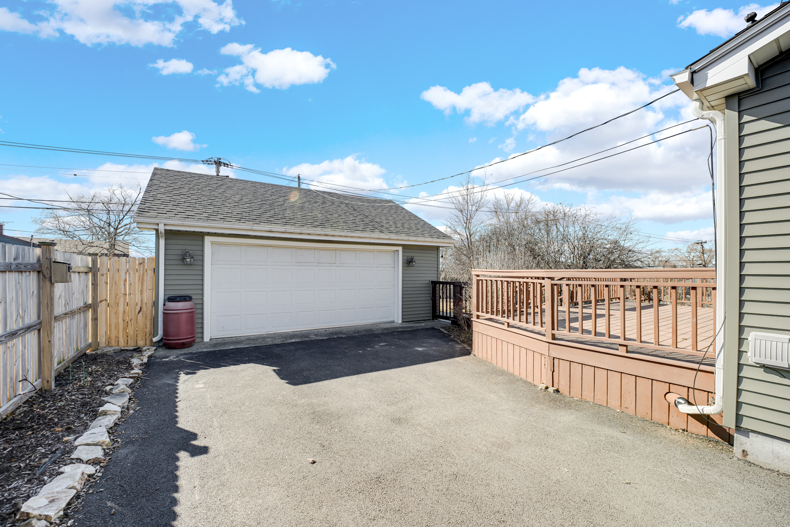 2713 Forest Glen Parkway