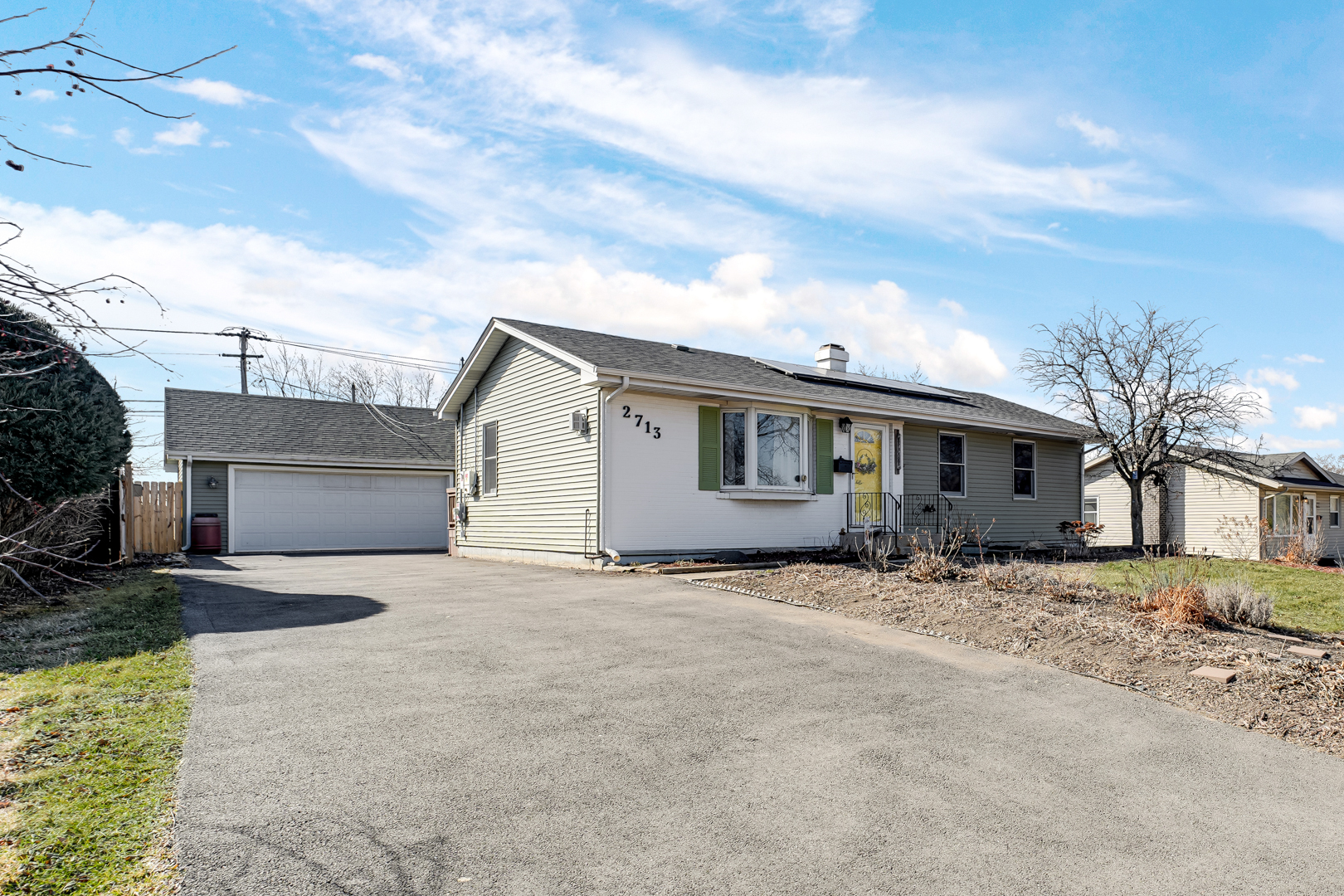 2713 Forest Glen Parkway