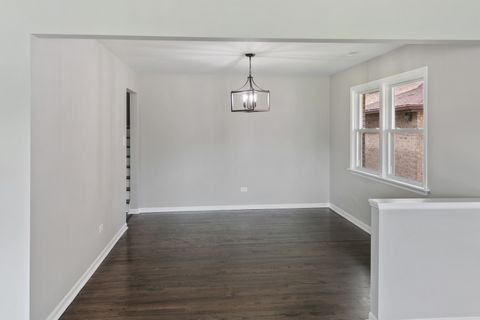 Tiny photo for 947 E 169th Street, South Holland, IL 60473 (MLS # 12671821)