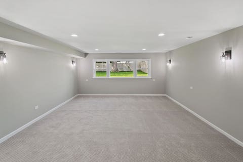 Tiny photo for 947 E 169th Street, South Holland, IL 60473 (MLS # 12671821)