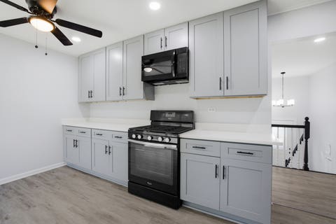 Tiny photo for 915 Mayfield Drive, Round Lake Beach, IL 60073 (MLS # 12683288)