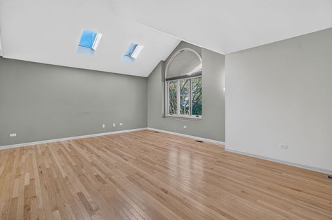 Tiny photo for 406 Buckingham Place, Shorewood, IL 60404 (MLS # 12778186)