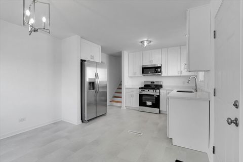 Tiny photo for 174 Ash Avenue, Wood Dale, IL 60191 (MLS # 12498562)