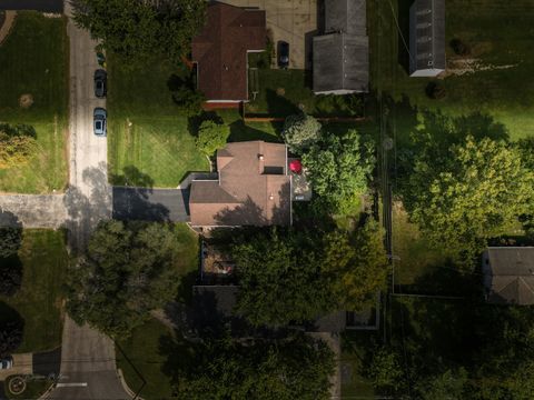 Tiny photo for 2402 Meridian Drive, Joliet, IL 60431 (MLS # 12468093)
