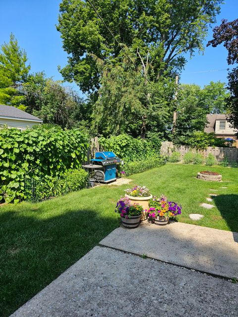 Tiny photo for 745 S CHESTNUT Avenue, Arlington Heights, IL 60005 (MLS # 12519998)