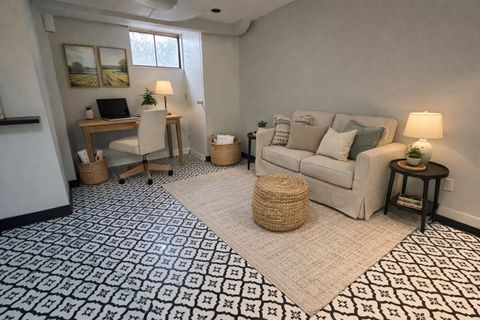 Tiny photo for 745 S CHESTNUT Avenue, Arlington Heights, IL 60005 (MLS # 12519998)