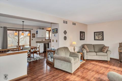 Tiny photo for 2909 Bisbee Drive, Joliet, IL 60432 (MLS # 12544581)