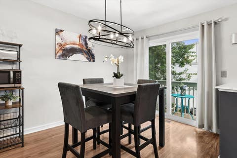Tiny photo for 1105 Mount Vernon Court #A, Wheaton, IL 60189 (MLS # 12734407)
