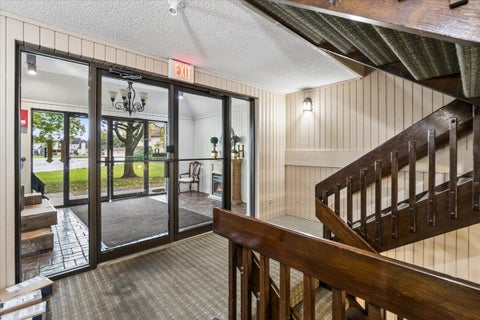 Tiny photo for 13200 W Heiden Circle #2101, Lake Bluff, IL 60044 (MLS # 12794001)