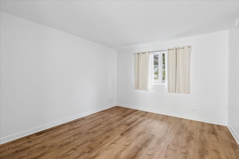 Tiny photo for 13200 W Heiden Circle #2101, Lake Bluff, IL 60044 (MLS # 12794001)