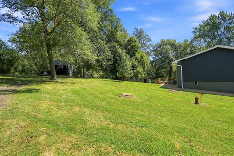 Tiny photo for 1713 Lindle Avenue, Muscatine, IA 52761 (MLS # 12684240)