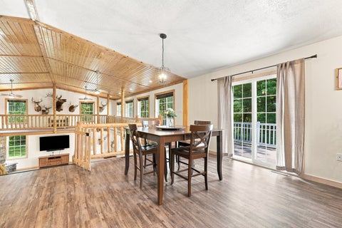 Tiny photo for 1713 Lindle Avenue, Muscatine, IA 52761 (MLS # 12684240)