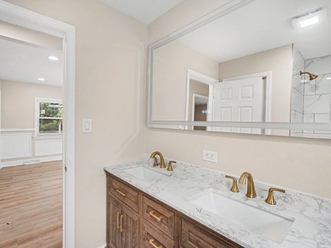 Tiny photo for 1650 Cedar Road, Homewood, IL 60430 (MLS # 12714411)