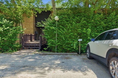 Tiny photo for 5517 E Lake Drive #91-E, Lisle, IL 60532 (MLS # 12724851)