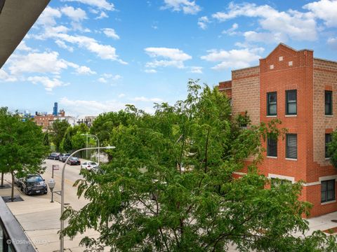 Tiny photo for 2343 N Elston Court #2W, Chicago, IL 60614 (MLS # 12468487)