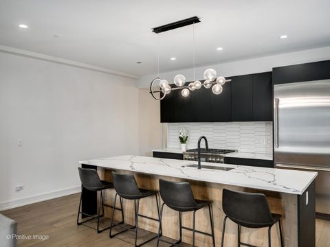 Tiny photo for 2343 N Elston Court #2W, Chicago, IL 60614 (MLS # 12468487)