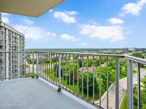 Tiny photo for 40 N Tower Road #12F, Oak Brook, IL 60523 (MLS # 12380674)