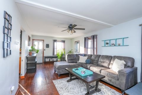 Tiny photo for 284 N Clinton Avenue, Bradley, IL 60915 (MLS # 12569303)