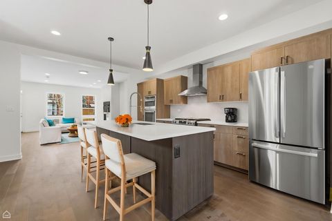 Tiny photo for 2832 W Wilcox Street, Chicago, IL 60612 (MLS # 12601017)