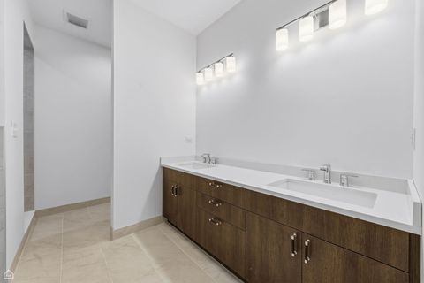 Tiny photo for 2832 W Wilcox Street, Chicago, IL 60612 (MLS # 12601017)