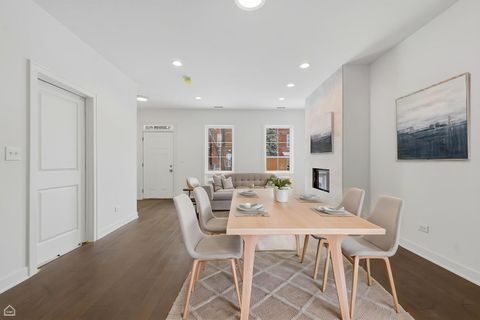 Tiny photo for 2832 W Wilcox Street, Chicago, IL 60612 (MLS # 12601017)